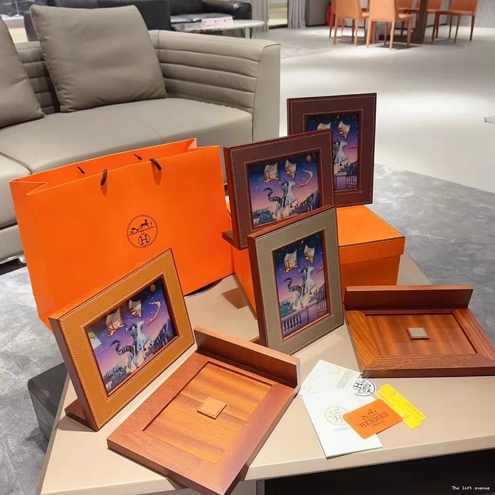 HERMES FRAME PICTURE LEATHER 0807